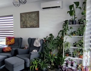 Lakás 3 szobák eladó on Floresti