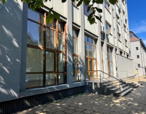 Spatiu comercial 250mp, Clujana - piata 1 Mai 