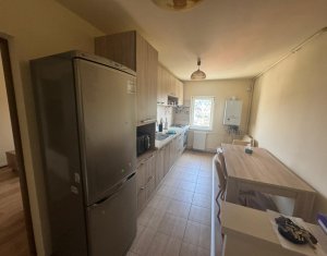 Lakás 4 szobák kiadó on Cluj-napoca, Zóna Manastur