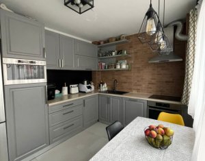 Appartement 3 chambres à vendre dans Cluj-napoca, zone Buna Ziua