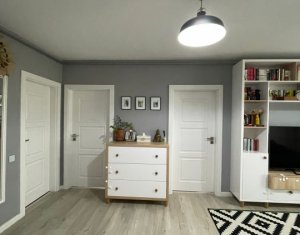 Appartement 3 chambres à vendre dans Cluj-napoca, zone Buna Ziua