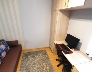 Appartement 4 chambres à vendre dans Floresti