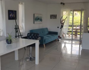 Ház 4 szobák eladó on Chinteni