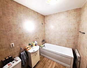 Lakás 1 szobák eladó on Floresti