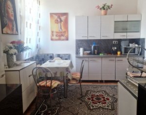 Apartament cu 2 camere, Cluj, P-ta Mihai Viteazul