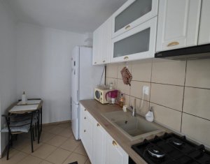 Lakás 2 szobák eladó on Floresti