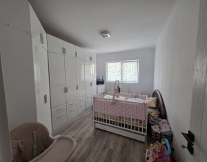 Lakás 2 szobák eladó on Floresti