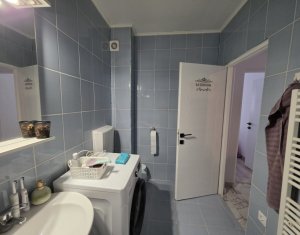 Lakás 2 szobák eladó on Floresti