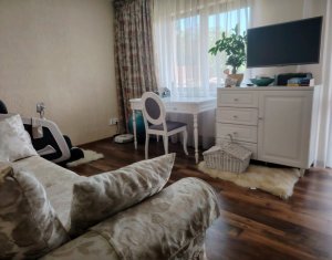 Casa cu teren generos, terasa, parcare si gradina - cartier Iris