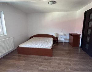 Apartament cu 3 camere, zona Eroilor Floresti