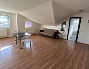 Apartament cu 3 camere, zona Eroilor Floresti