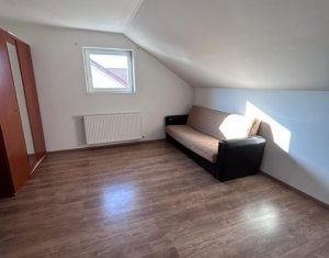 Apartament cu 3 camere, zona Eroilor Floresti