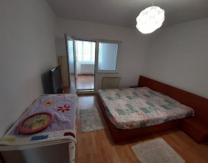 Appartement 3 chambres à louer dans Cluj-napoca, zone Marasti