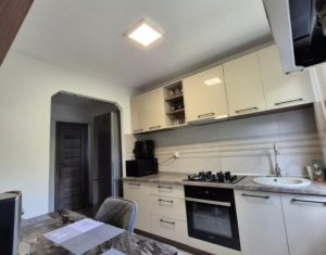 Appartement 3 chambres à vendre dans Cluj-napoca, zone Manastur