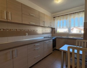 Lakás 3 szobák kiadó on Cluj-napoca, Zóna Manastur