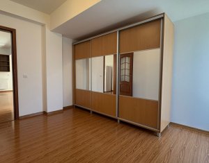 Lakás 3 szobák kiadó on Cluj-napoca, Zóna Manastur