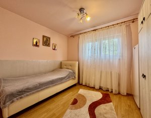 Maison 7 chambres à vendre dans Floresti