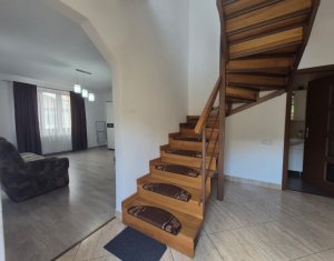 Casa de inchiriat, cartier Zorilor, zona UMF 5 camere, 2 bai, 3 balcone, curte