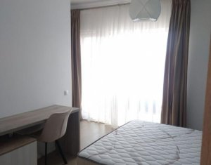 Maison 5 chambres à louer dans Floresti