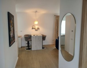 Maison 5 chambres à louer dans Floresti