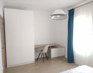 Maison 5 chambres à louer dans Floresti