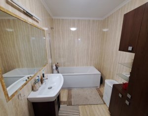 Lakás 2 szobák eladó on Floresti