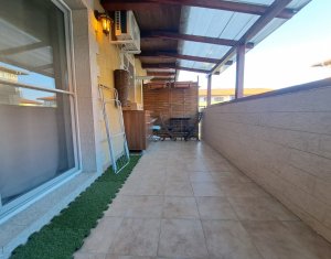 Lakás 2 szobák eladó on Floresti