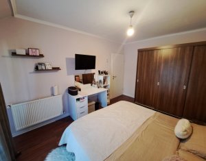 Lakás 2 szobák eladó on Floresti