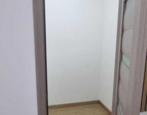 Apartment 2 rooms for sale in Floresti