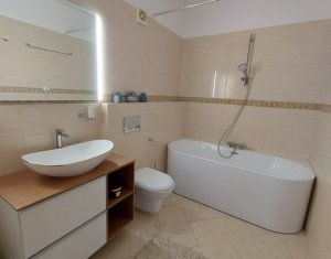 Appartement 5 chambres à vendre dans Cluj-napoca, zone Buna Ziua