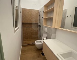 Spatiu de birouri, zona centrala, pozitie excelenta, ferit de galagie