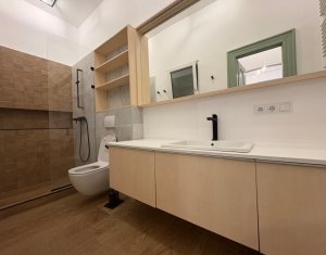 Spatiu de birouri, zona centrala, pozitie excelenta, ferit de galagie