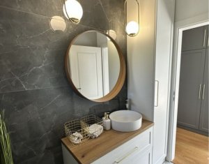 Maison 4 chambres à vendre dans Cluj-napoca, zone Borhanci