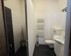 Spatiul comercial de inchiriat in cladire istorica, Piata Avram Iancu