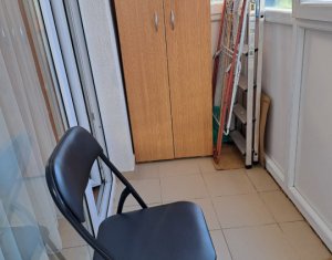 Lakás 2 szobák eladó on Floresti