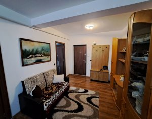 Lakás 2 szobák eladó on Floresti