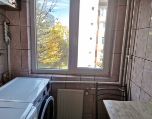 Apartament 3 camere, Manastur, zona strazii Garbau