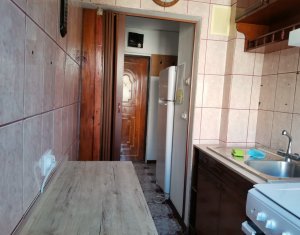 Apartament 3 camere, Manastur, zona strazii Garbau