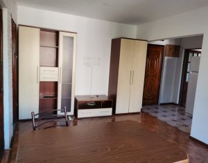 Apartament 3 camere, Manastur, zona strazii Garbau