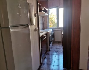 Apartament 3 camere, Manastur, zona strazii Garbau