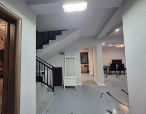 Ház 6 szobák kiadó on Cluj-napoca, Zóna Borhanci