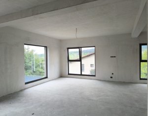 Maison 4 chambres à vendre dans Cluj-napoca, zone Iris