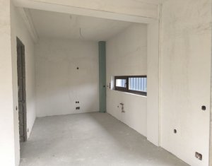 Maison 4 chambres à vendre dans Cluj-napoca, zone Iris