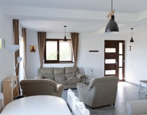 Casă individuală cu panoramă deosebită – zona Vivo Mall