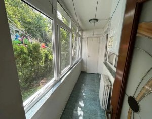  Apartament cu 3 camere decomandat, Manastur, zona calea Floresti