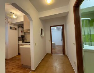 Apartament spatios decomandat | Zona Centrala
