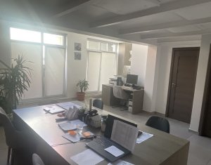 Spatiu de birou in Piata Abator