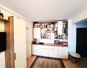 Lakás 3 szobák eladó on Floresti