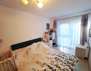 Lakás 3 szobák eladó on Floresti