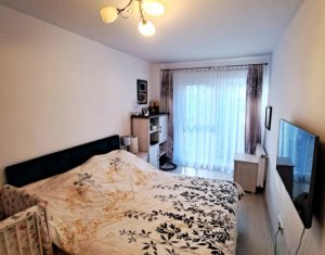 Lakás 3 szobák eladó on Floresti